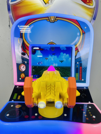 Детский игровой аппарат Экран Стрелялка "Самолет"